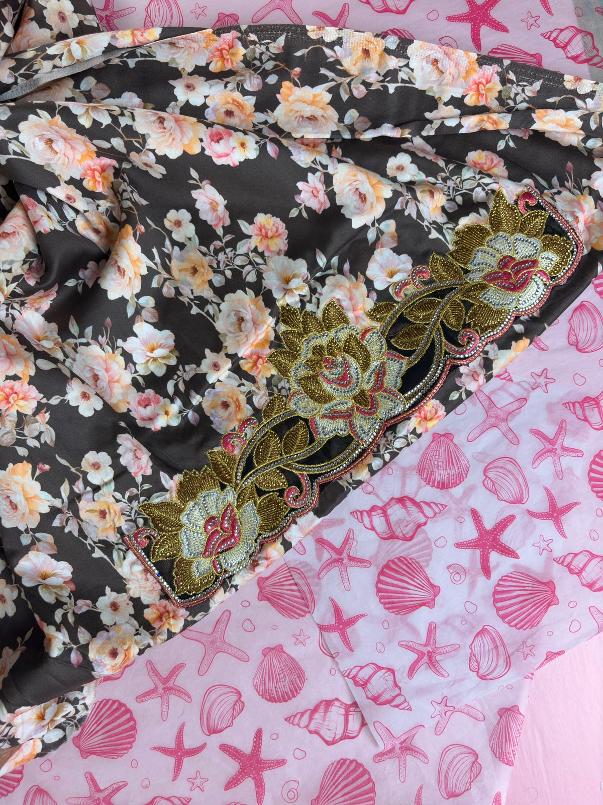 Dark Floral Mukhawar – Gold Rose Embroidery