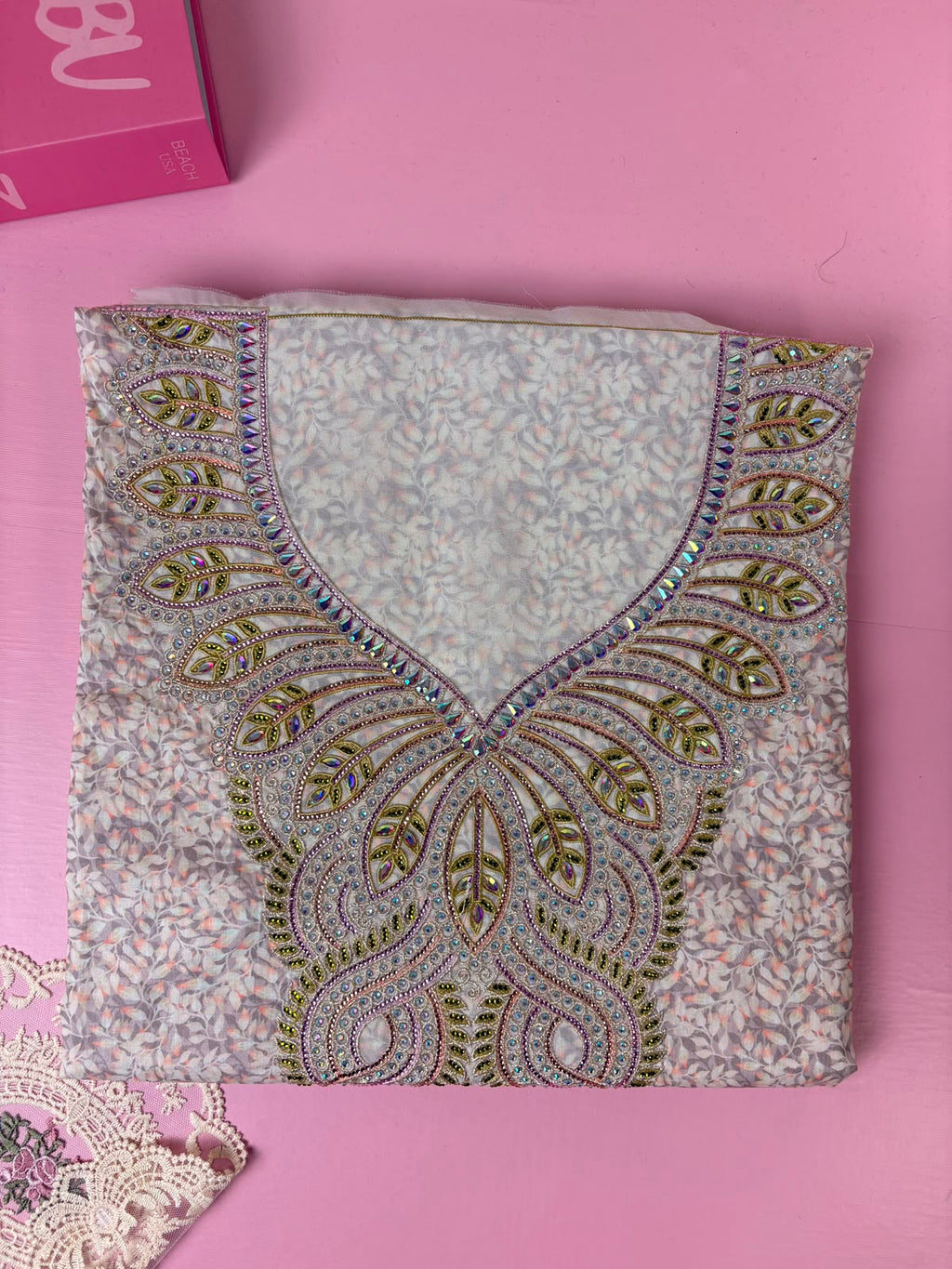 مخوار قطن جابان مطرز فاخر - 4 متر | Mukhawar Japan Cotton Embroidered