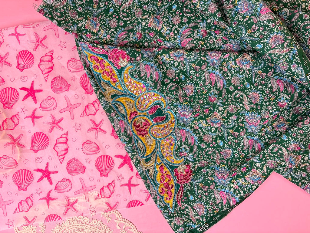 مخوار قطن جابان أخضر غامق بيسلي مطرز فاخر - 4 متر | Mukhawar Dark Green Paisley Japan Cotton Embroidered
