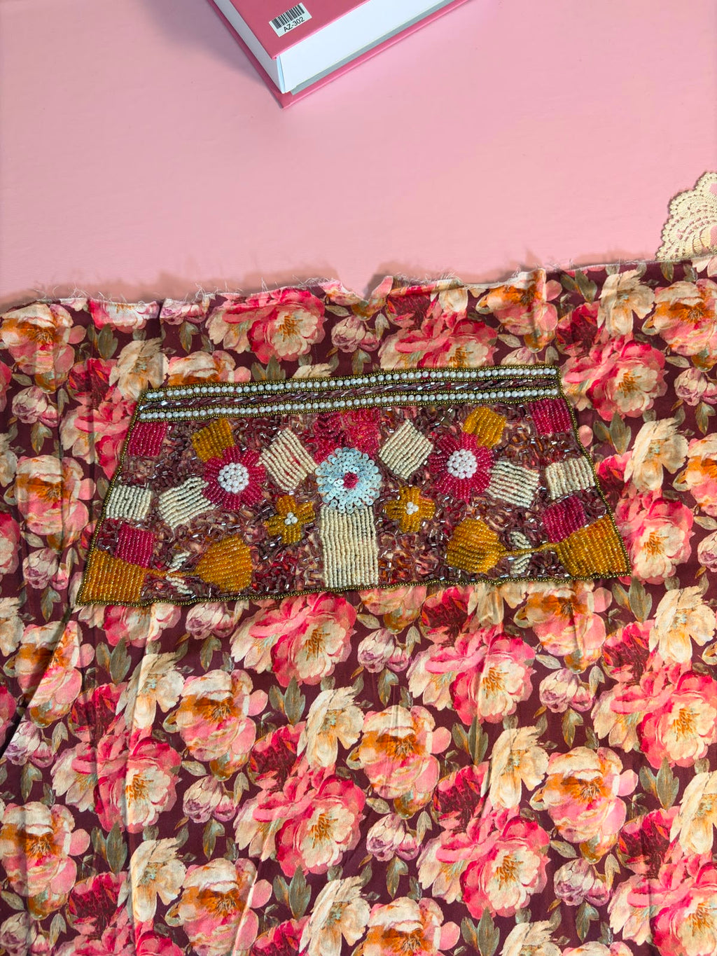 Mukhawar Floral Cotton – Arabic Style