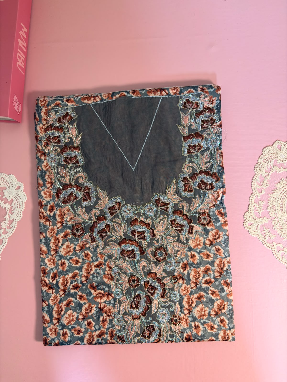 Mukhawar Teal Floral Cotton – Arabic Embroidery Style